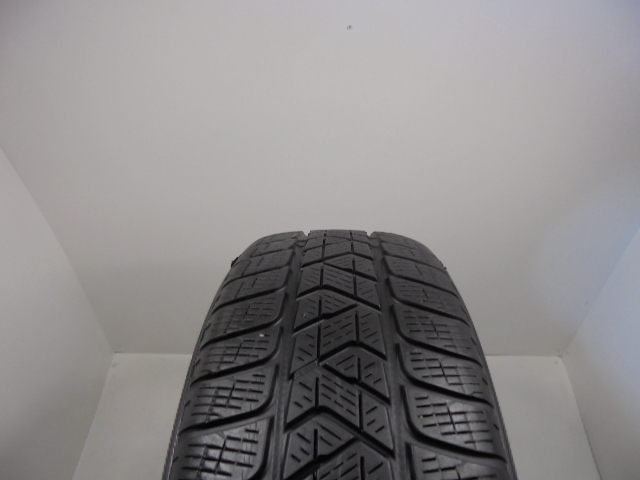 Pirelli Scorpion Winter reifen