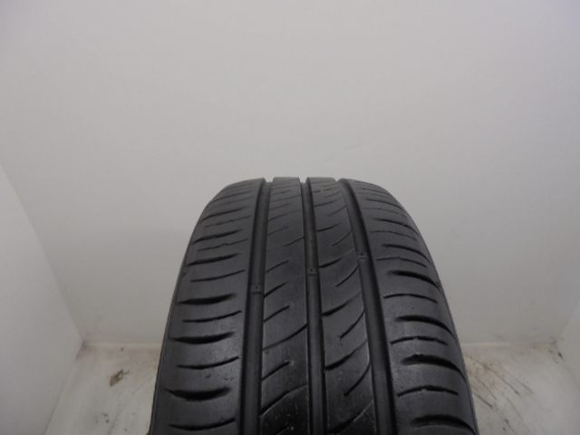 Kumho ES01 reifen