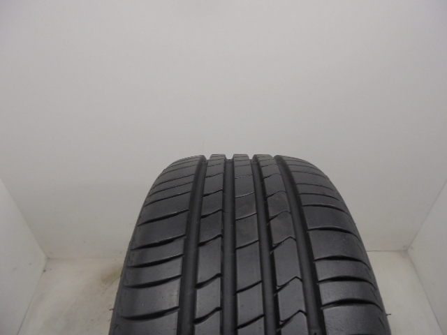 Kumho HS51 reifen