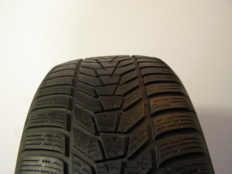 Hankook W330A I'cept EVO3 reifen