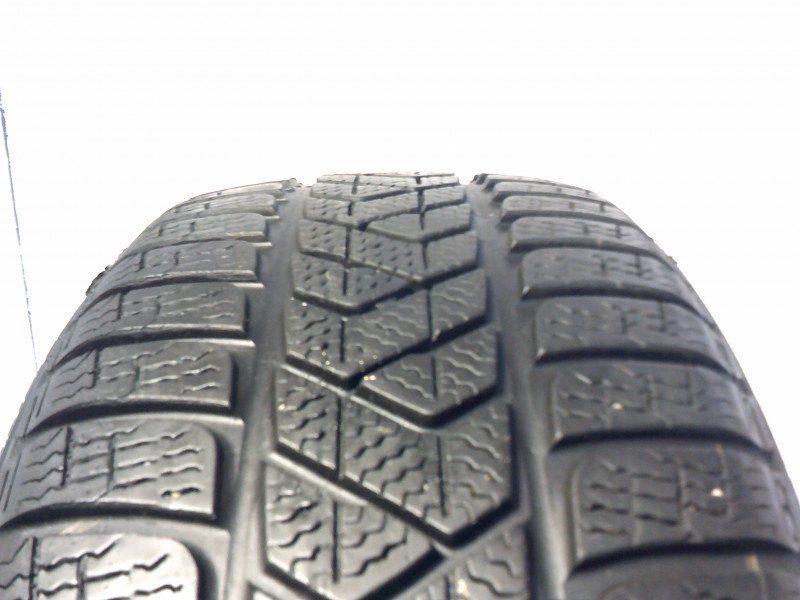 Pirelli Sottozero 3 reifen
