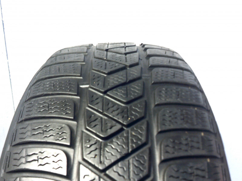 Pirelli Sottozero 3 reifen