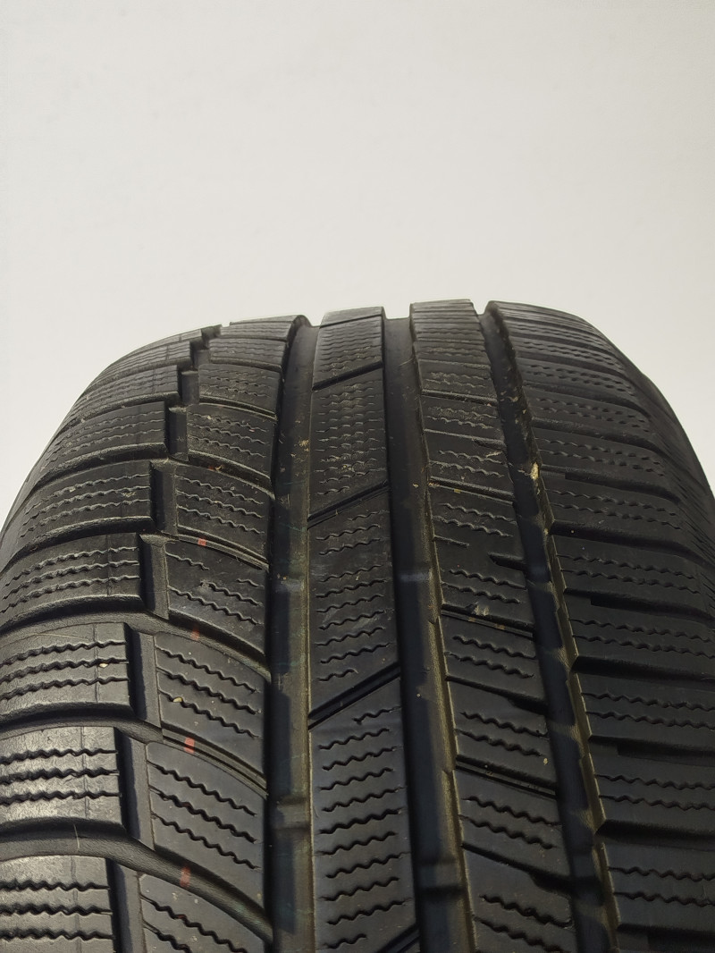 Bridgestone LM001 reifen