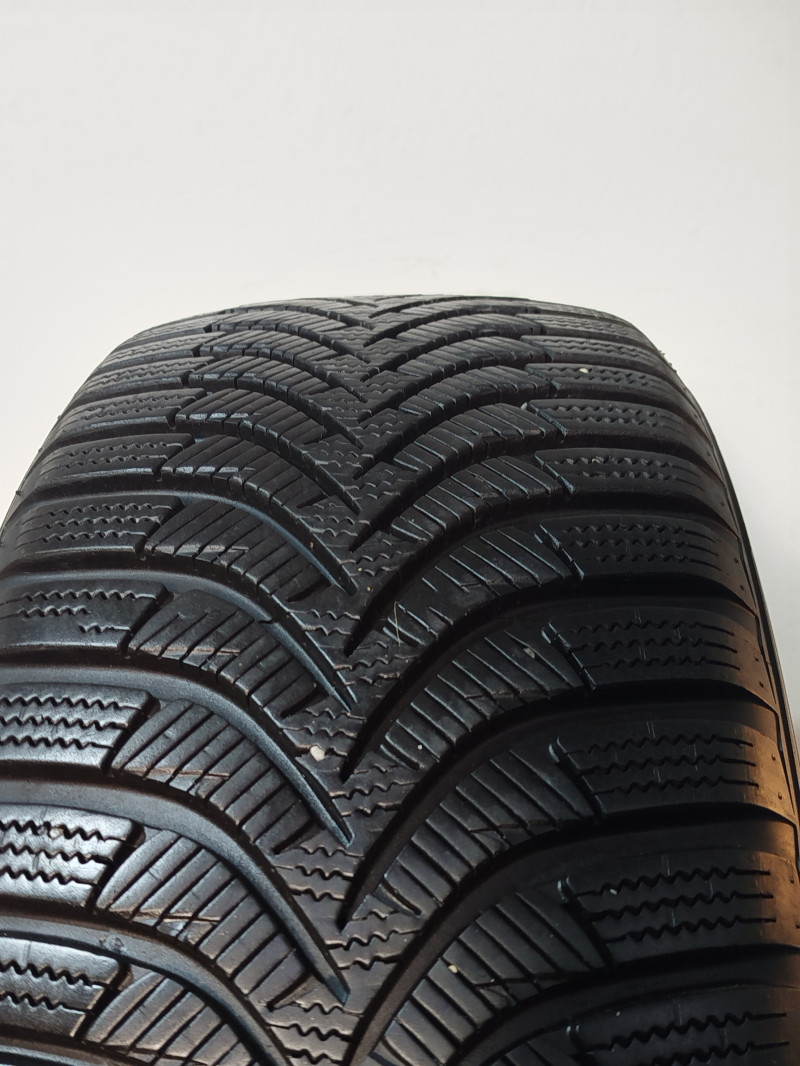 Hankook W452 Winter icept RS2 reifen