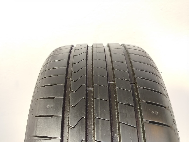 Hankook K135 Ventus Prime 4 reifen