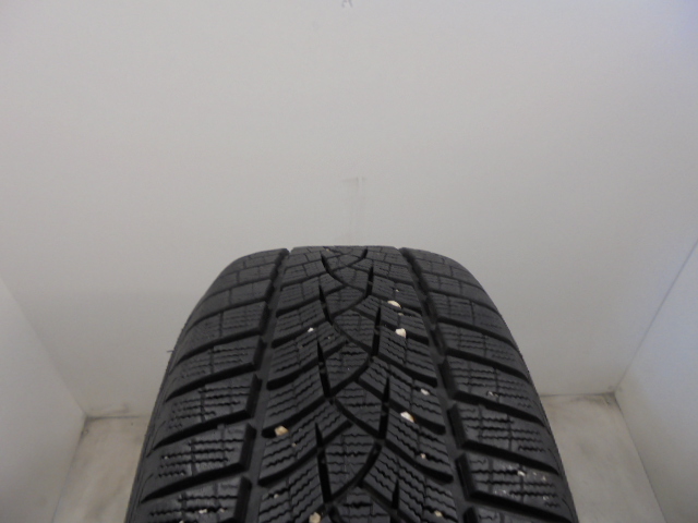 Goodyear Ultragrip Performance+ reifen