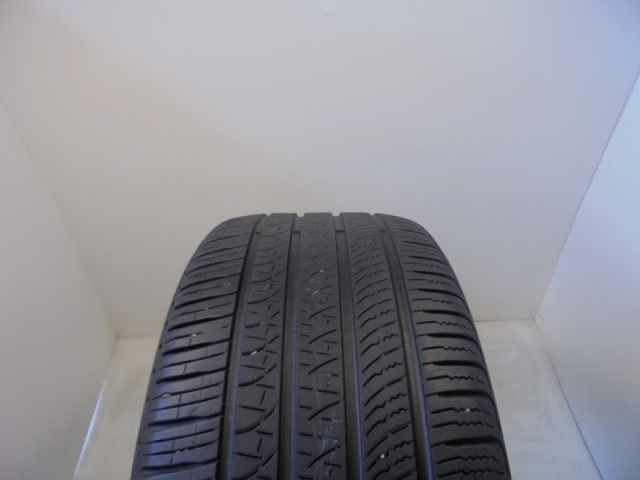 Pirelli Scorpion Zero AS reifen