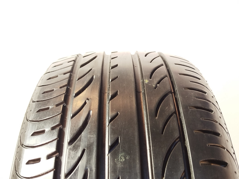 Pirelli Pzero Nero GT reifen