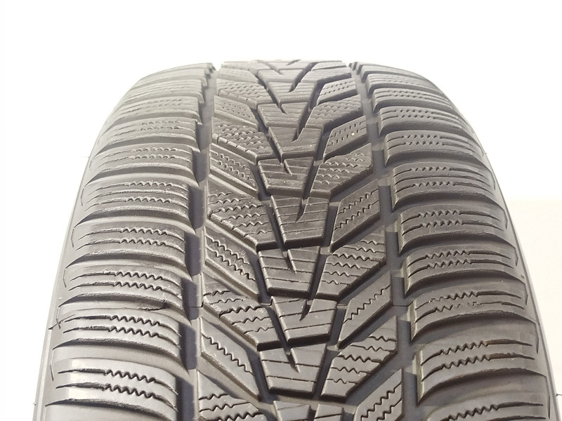 Hankook W330A Winter Icept Evo 3 reifen
