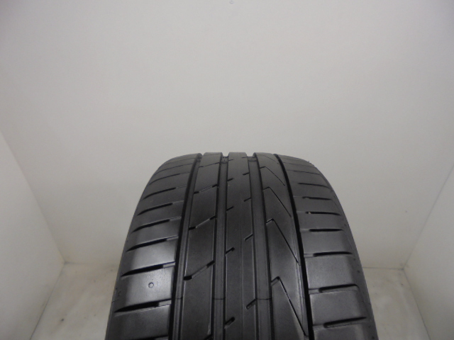 Hankook K117 Ventus S1 Evo 2 reifen