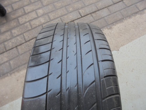 Dunlop SP Quattromaxx reifen