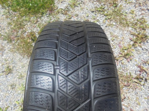 Pirelli w Sottozero 3 reifen