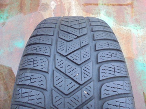Pirelli sottozer 3 winter  reifen