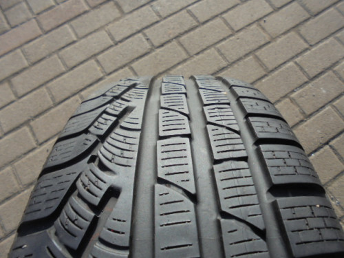 Pirelli Sottozero 2 reifen