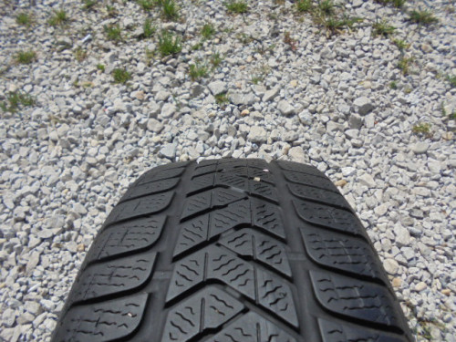 Pirelli Sottozero 3 reifen