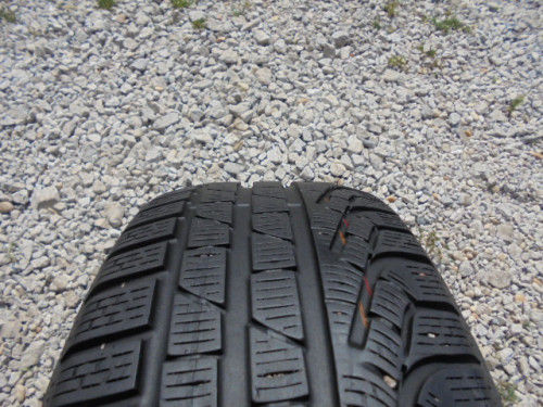 Pirelli Sottozero 2 reifen