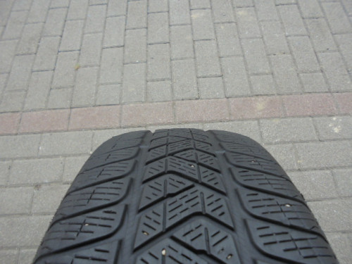 Pirelli Scorpion Winter reifen